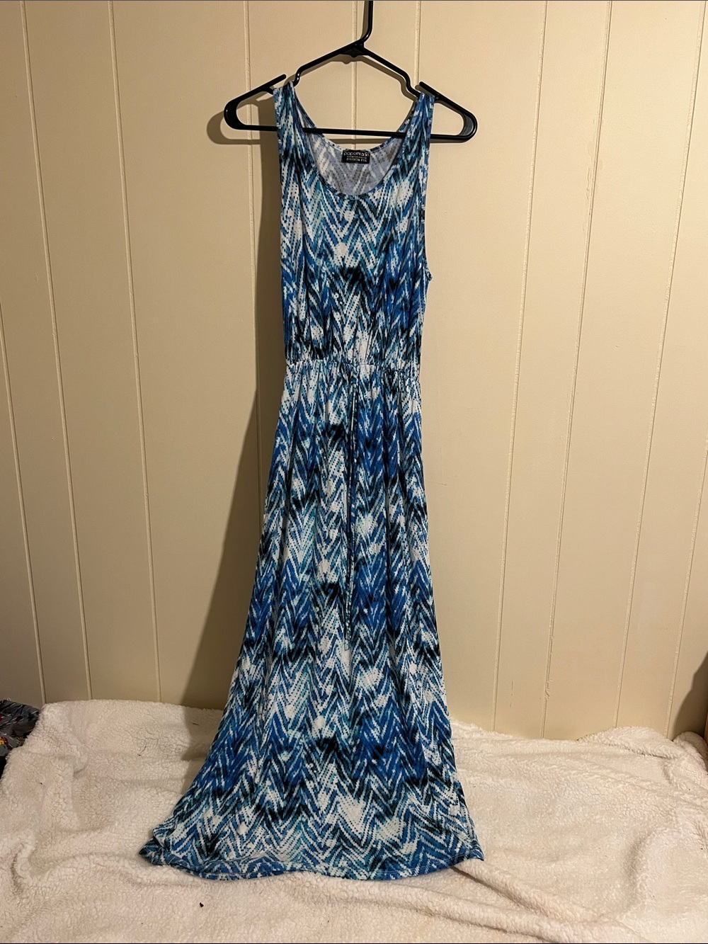 Blue Patterned Sleeveless Maxi Dress